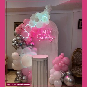 بادکنک‌آرایی دخترانه صورتی-سفید-نقره‌ای اقتصادی