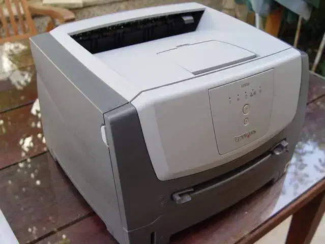 پرینتر لیزری Lexmark e250d چاپ دورو گارانتی - استوک