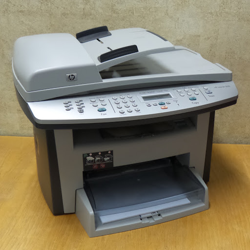 پرینتر چهار کاره لیزری استوک hp 1522nf با کارتریج اضافه