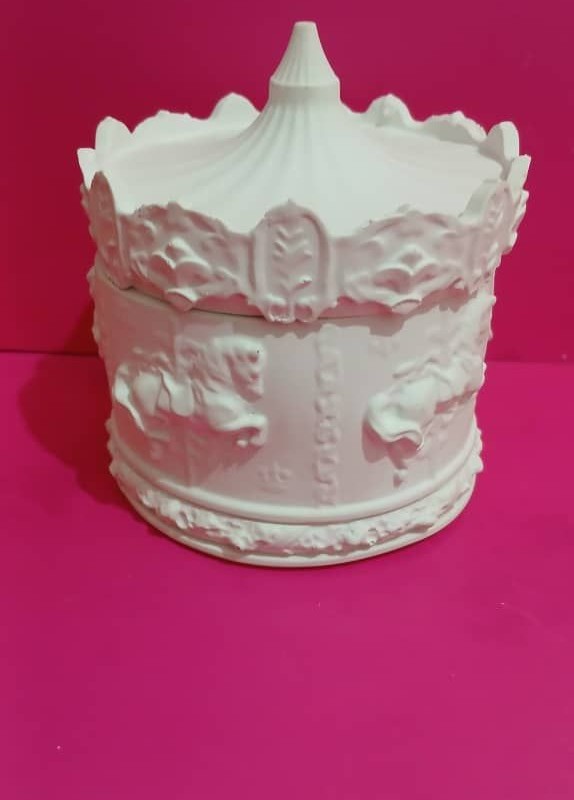 قالب سیلیکونی   قندان در دار   بزرگ  خانه (درصورت آماده نبودن 7-10 روز کاری زمان میبرد)