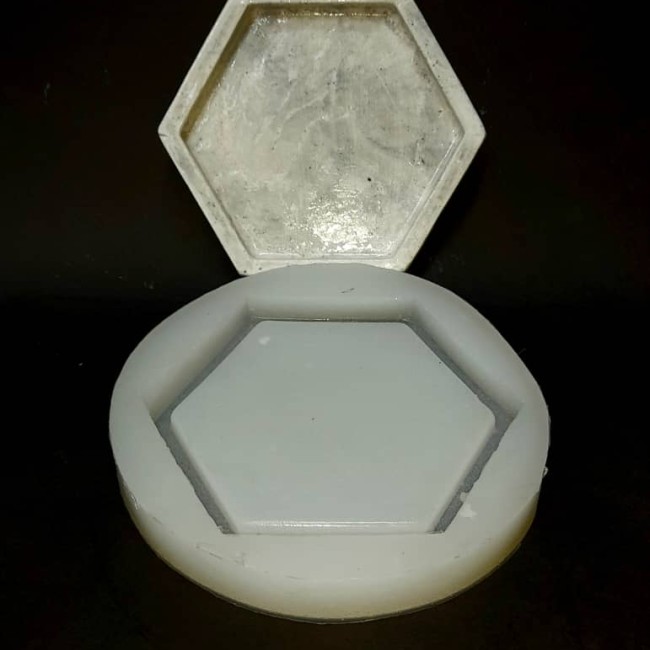 قالب   سیلیکونی سنگ مصنوعی و رزین  سینی شش ضلعی