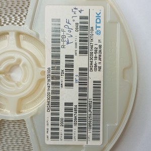 خازن SMD آرایه ای 470pF 50V