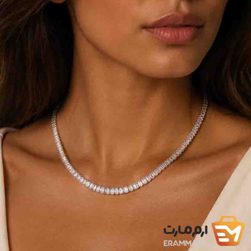 ست گردنبند و دستبند نقره‌ ای نگین ‌دار شیک زنانه برند گندم