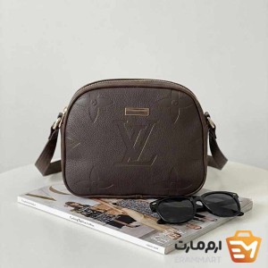 کیف پاسپورتی زنانه مدل LV درشت (وارداتی)