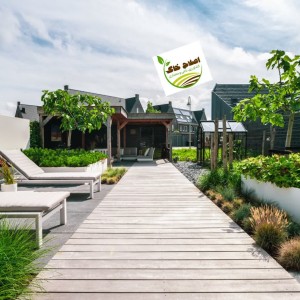 طراحی واحداث انواع باغ ویلا های بزرگ وکوچک