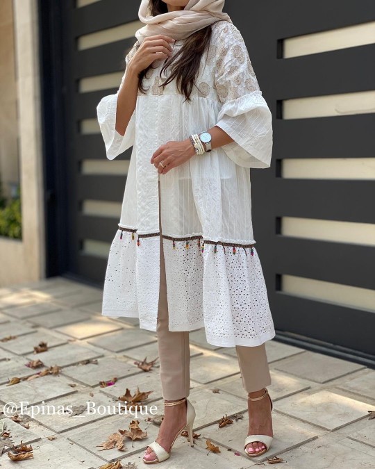 مانتو سه تیکه بته‌جغه پایین خامه‌دوزی کد 3351