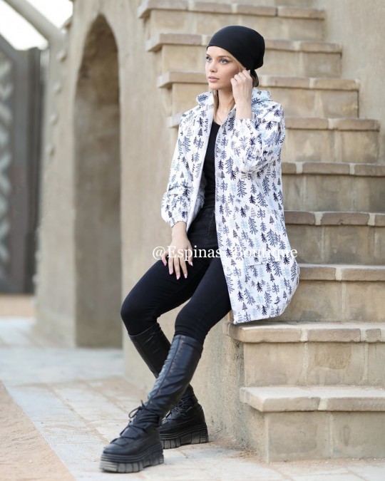 مانتو کلاه‌دار طرح کاج کد 21768