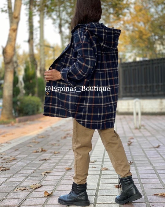 مانتو چهارخونه کلاه دار پشمی