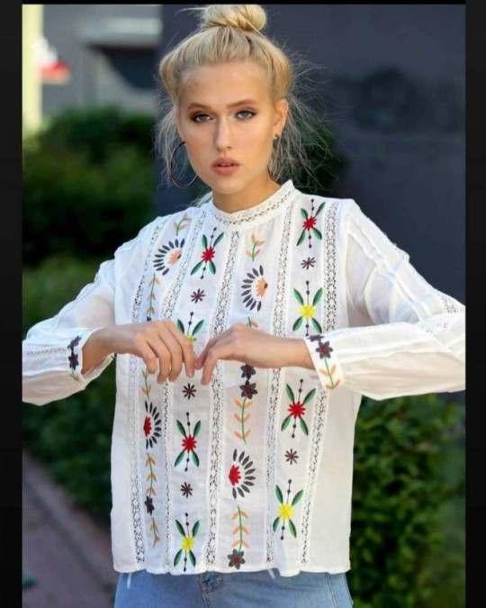 بلوز مجلسی خامه دوزی گلدوزی کد 2027