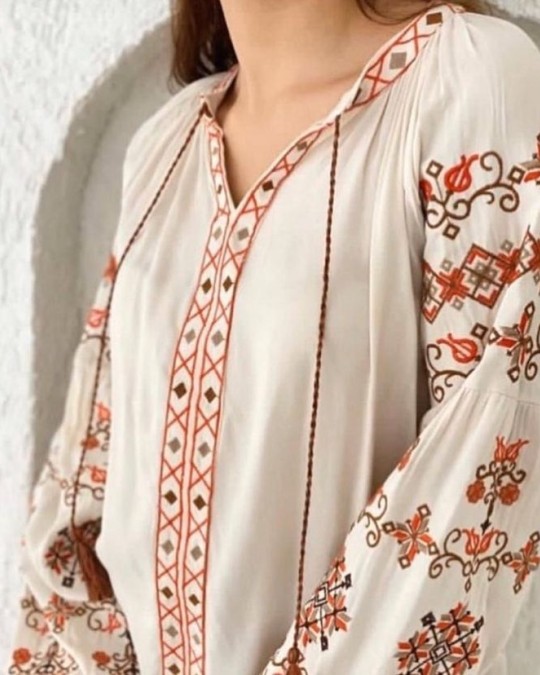 بلوز مجلسی گلدوزی شده  کد 2442