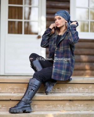 مانتو چهارخونه کلاه‌دار پشمی کد 22594