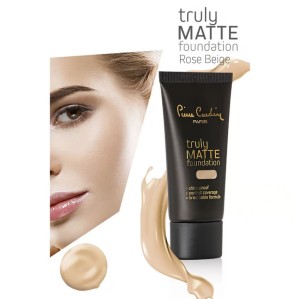 پایه واقعا مات پیرکاردین روشنی 865  کد 8680570466967 - Pierre Cardin Truly Matte Foundation, 865