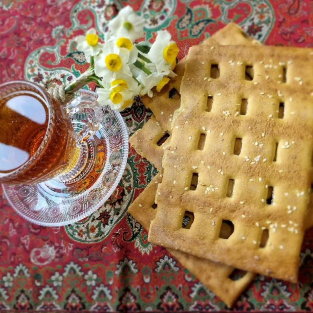 نان قندی با شکر قهوه ای