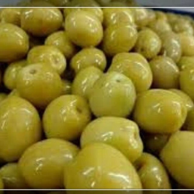 زیتون هسته دار درشت طارم (700 گرم آبکش)