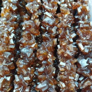 نبات قهوه ای نیشکری شاخه  (500 گرم)