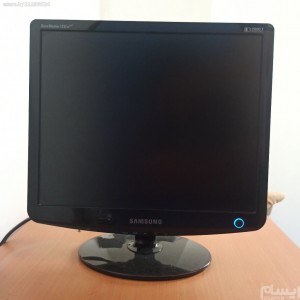 مانیتور استوک 17 اینچی سامسونگ مدل1732N- با ورودی VGA مناسب برای سیستم‌های دوربین و کارهای اداری ا فلاح نت