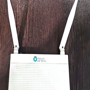 مودم روتر بی‌سیم یوتل مدل A304U با پورتUSB ،  مناسب برای خانه و محل کار- استوک ا فلاح نت