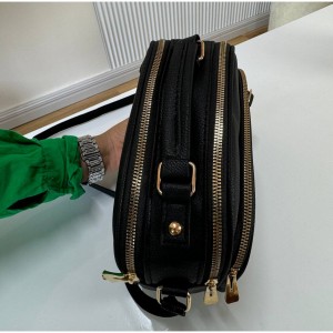 کیف پاسپورتی زنانه کد 011