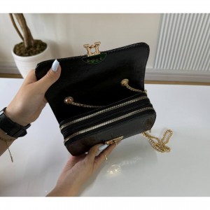 کیف پاسپورتی کد 020