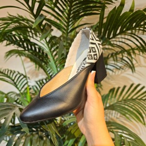 پاشنه دار1075