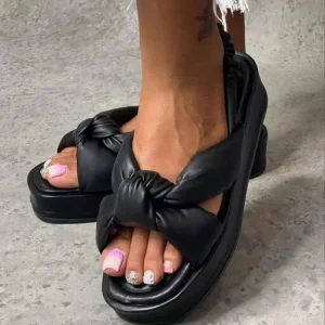 صندل زنانه کد 882