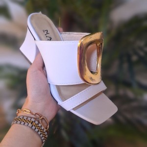 صندل پاشنه دار کد 1274