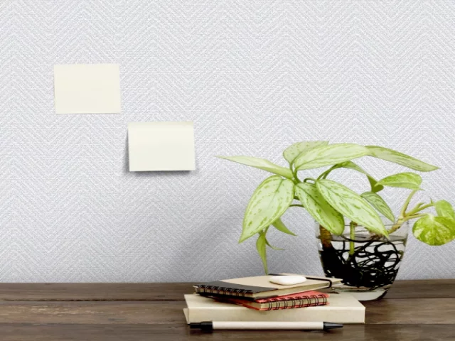 کاغذ دیواریکربن 3/carbon3 طرح بافت نقره ای کد ۱۰۲۸۰