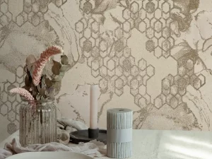 کاغذ دیواری طرح هندسی کرم / طلایی کد ۱۱۱۰۰