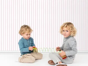 کاغذ دیواری کودک طرح راه‌راه | صورتی کد 12051