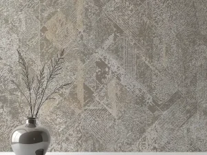 کاغذ دیواری طرح هندسی / پتینه نقره‌ای کد ۱۱۰۲۸