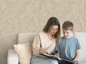 کاغذ دیواری طرح پتینه کرم / قهوه ای کد ۱۱۰۴۱