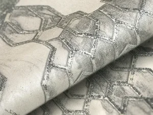کاغذ دیواری طرح هندسی نقره‌ای کد ۱۱۱۰۴
