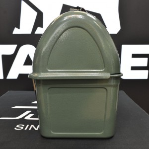 ظرف حمل غذا استنلی مدل کلاسیک Steel Lunch Box - در حد نو