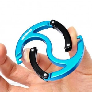 مانکیز Carabiner Yin Yang