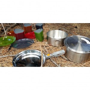 ست ظروف 4 نفره جی اس آی Glacier Stainless Camper