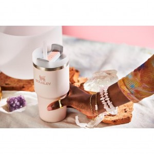 ماگ  استنلی اورجینال مدل Quencher Tumbler H2.0 گنجایش 0.59 لیتر