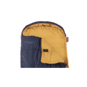 Easy Camp moon