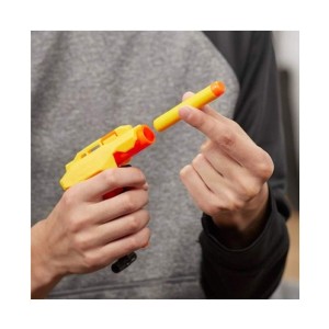 تفنگ نرف Nerf Alpha Strike Stinger با 8 تیر و 2 بطری