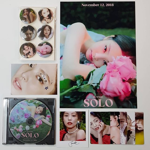 خرید پکیج آلبوم رزی بلک پینک Rose Black pink | Rose Blackpink