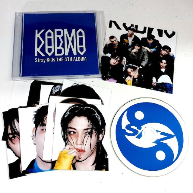 خرید آلبوم استری کیدز Stray Kids کارما Karma | ورژن مشکی