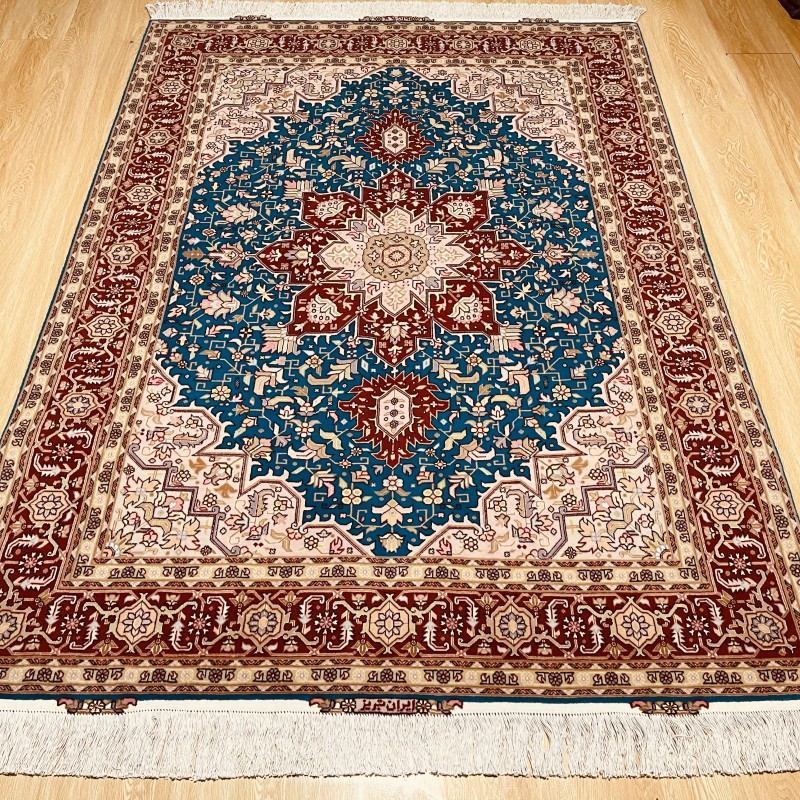 قالیچه ۵۰ رج تبریز طرح هریس