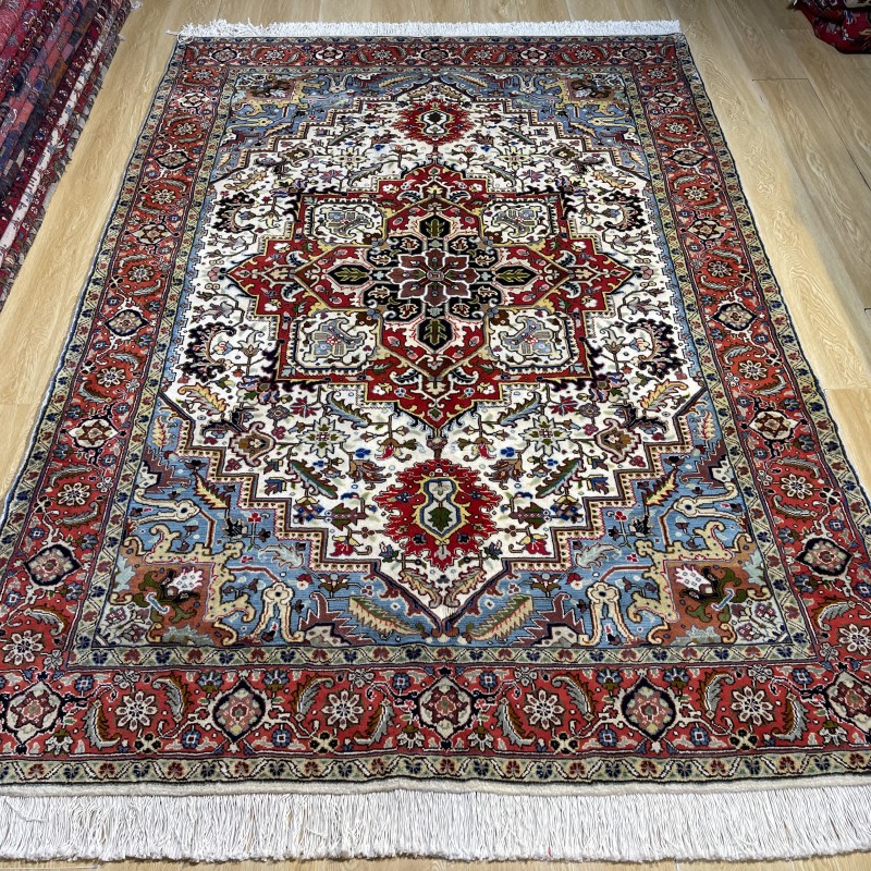 فرش ۶ متری هریس