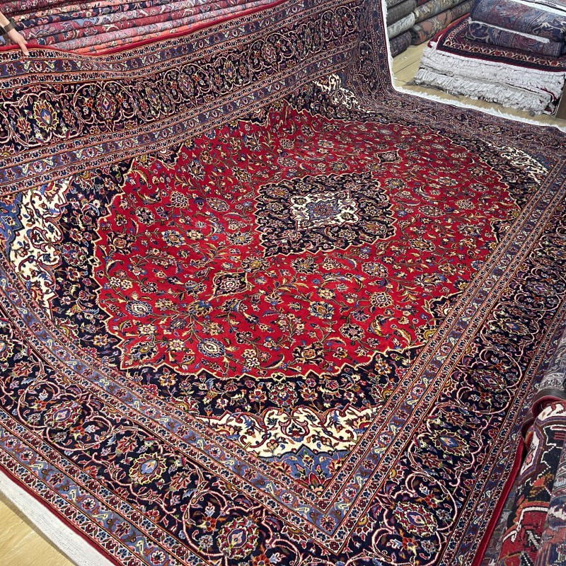 فرش ۱۲ متری کاشان لاکی