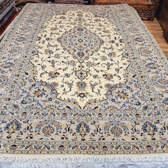فرش دستبافت کاشان_ابعاد:300*200