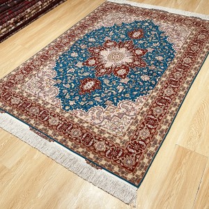 قالیچه ۵۰ رج تبریز طرح هریس