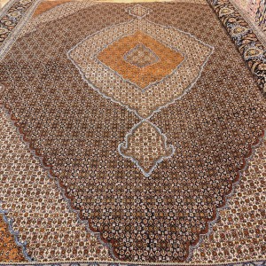 قالی ۱۲متری تبریز