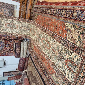 کناره ۴متری زمینه کرم همدان