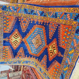قالیچه ۳متری آکبند ویست