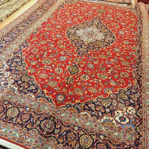 قالی ۱۲متری کاشان زمینه لاکی