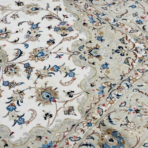 فرش ۶ متری اردکان کرم